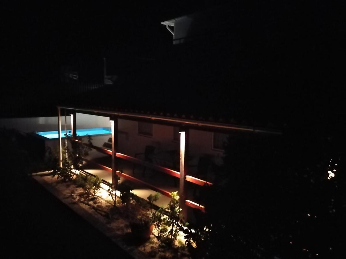 Apartment With Private Pool For Rent In Tzanata Kefalonia Dhimisianata Экстерьер фото